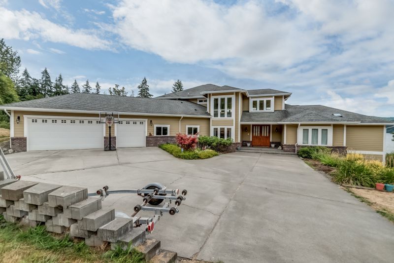 Concrete Driveway Design Options And Finishes